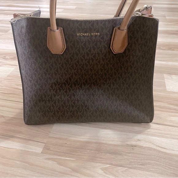 Michael Kors Brown and Tan Shoulder Bag with Structured Design - Picture 7 of 13